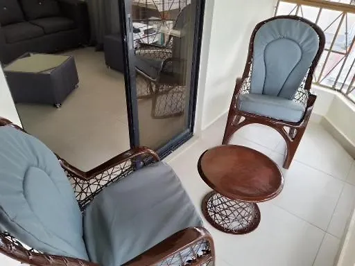 Coconut Apartment Excelent Location Air Conditioning Wifi, Free Parking Santiago De Los Caballeros